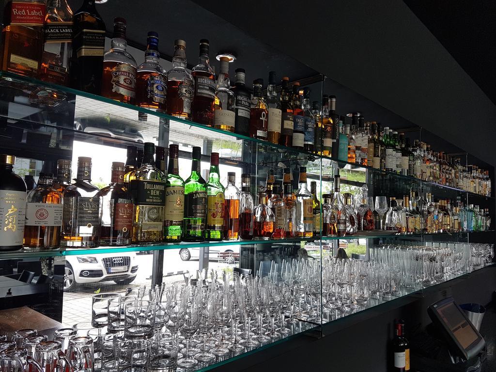 Kult Hotel Ingolstadt Kültér fotó