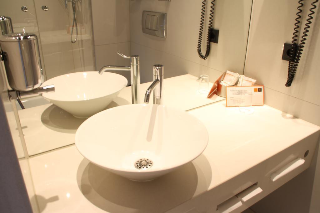 Kult Hotel Ingolstadt Szoba fotó